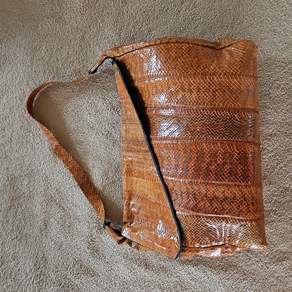 Messenger bag